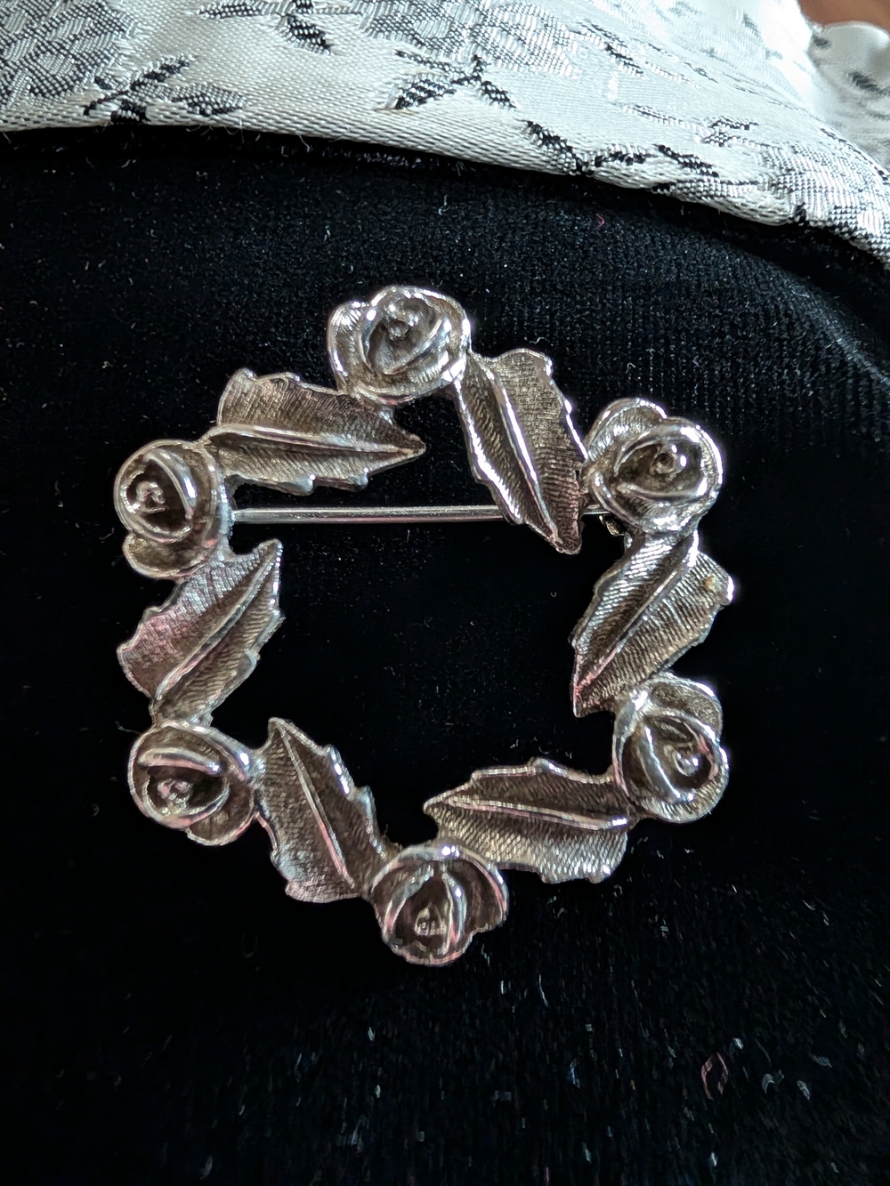 Sarah Coventry Silver Rose Wreath Brooch